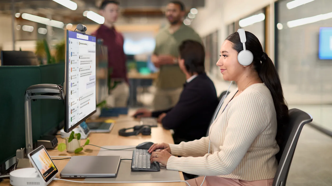Logitech Zone Wired 2 for Business Headset. TEAMS, Rose_2