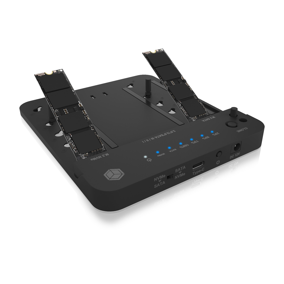 ICY BOX Dockingstation & Klonstation für M.2 NVMe SSD und 2,5"/3,5" SATA SSD/HDD Dockingstation Produkt Bild 3