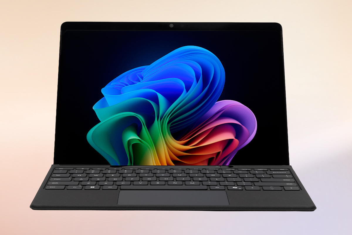 Microsoft Surface Pro 13" - 12 Gen - Copilot+ PC - EP2-73346 - 13" PixelSense Touchscreen, Snapdragon X2 Plus, 24GB RAM, 512GB SSD, Windows 11 Home, b