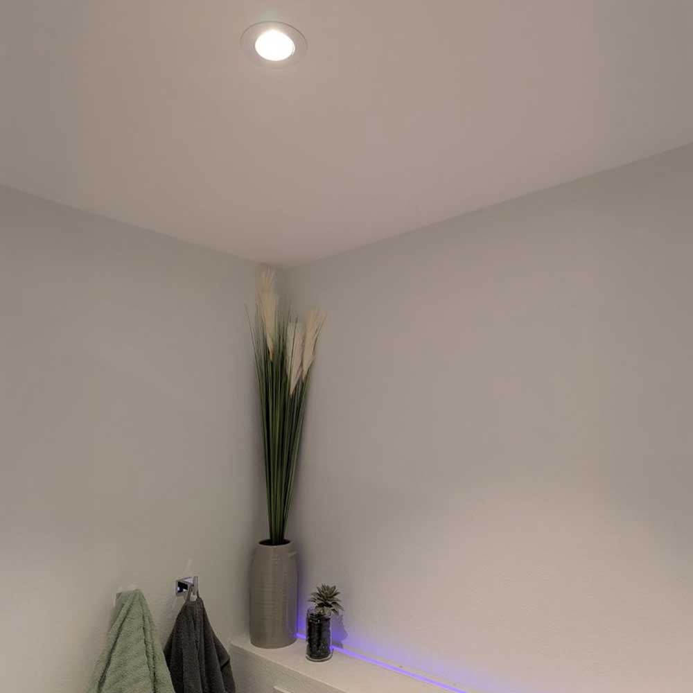 Shelly LightSolutions Hilux DS8 White_4